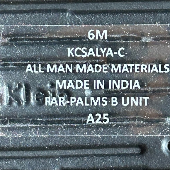 Calvin Klein Black Flip-Flop Sandals - Picture 5 of 5